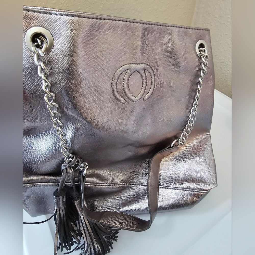4 Purse Bundle - image 3